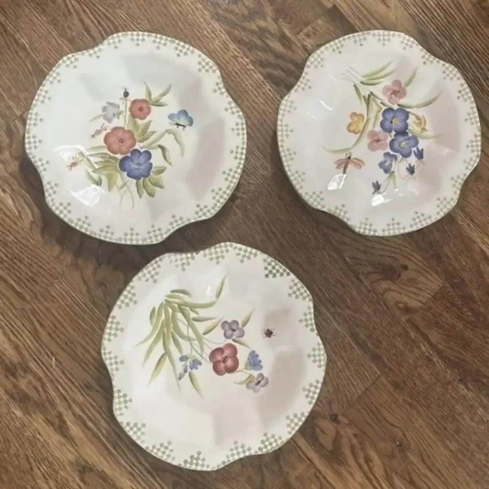 Home Interiors and Gifts Plates Flowers Insects Sage Green Trim 2003 Lot of 3